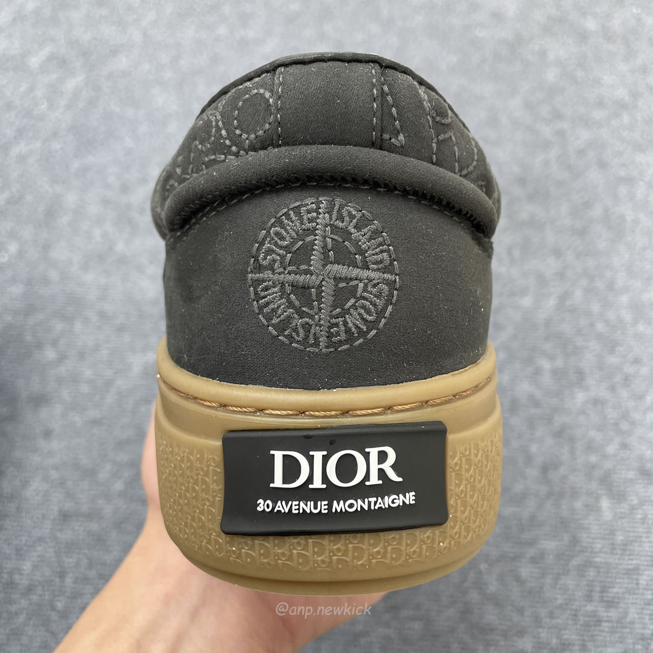 Dior X Stone Island B33 2024 Sneaker (2) - newkick.vip